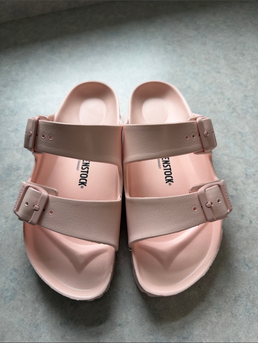 NEW * Birkenstock Light Pink EVA Arizona Two-Strap Sandal - Women's - Size 36